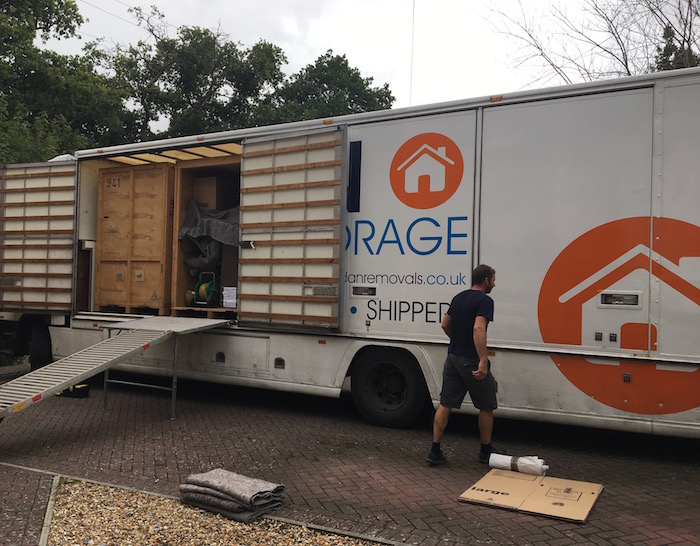 Mardan Bath Christmas Holiday Removals